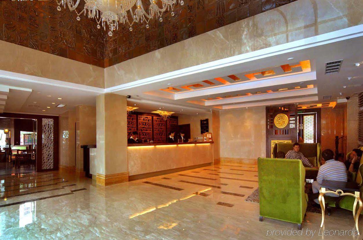 Zhongshan Louis Hotel Beltér fotó
